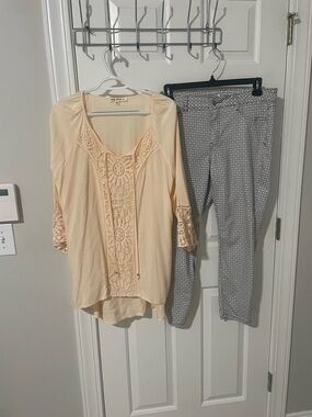 D & co stretch skinny pants gray white sz12 light yellow indigo large top
